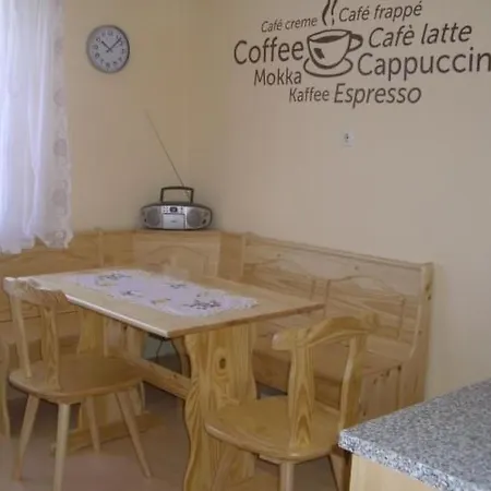 Freistehendes In Ruhiger Lage By Interhome Vakantiehuis *