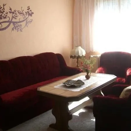 Freistehendes In Ruhiger Lage By Interhome Böhlen