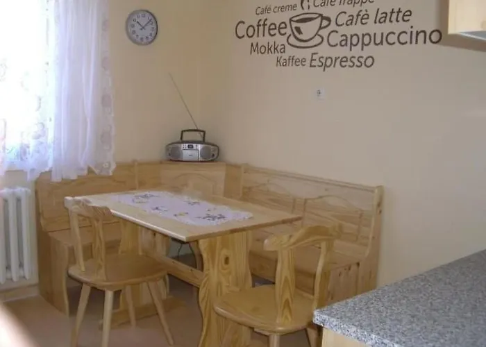 Freistehendes In Ruhiger Lage By Interhome Vakantiehuis *