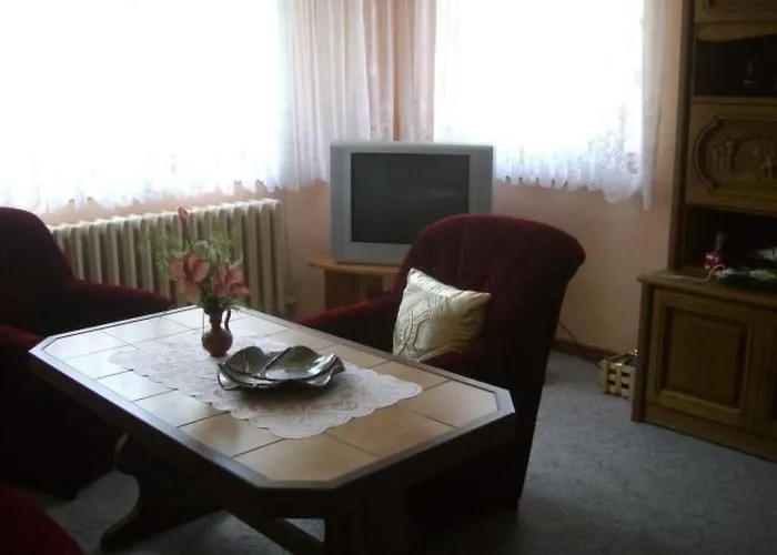 Freistehendes In Ruhiger Lage By Interhome Vakantiehuis *